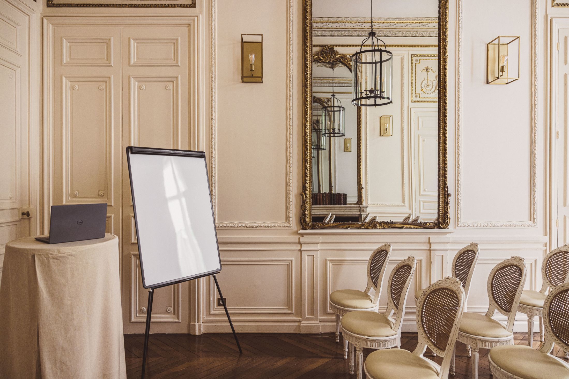 Hôtel Alfred Sommier -  Le Bureau D'Alfred